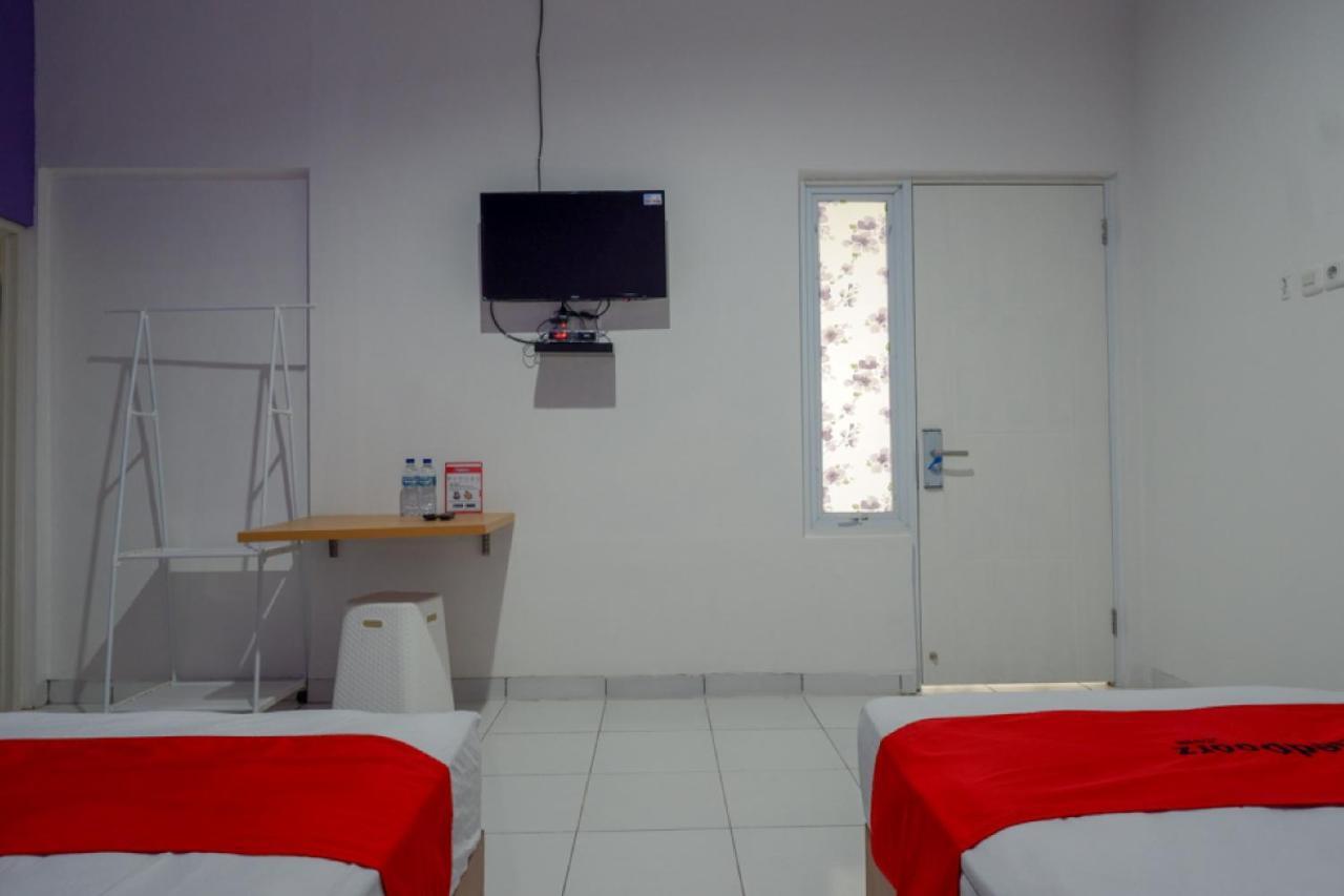 Reddoorz Near Alun Alun Kaliwungu Kendal Hotel Brangsong Buitenkant foto