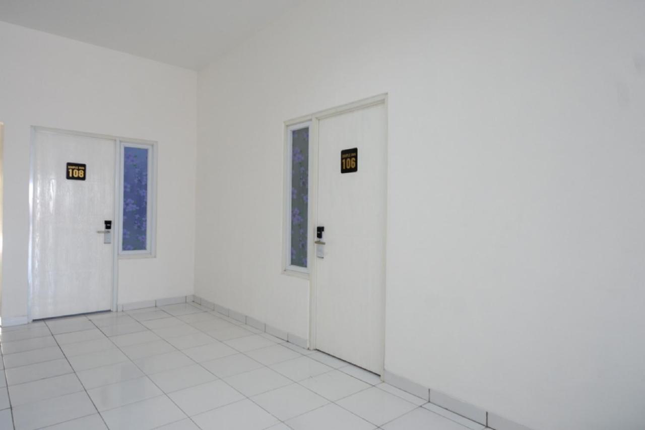 Reddoorz Near Alun Alun Kaliwungu Kendal Hotel Brangsong Buitenkant foto